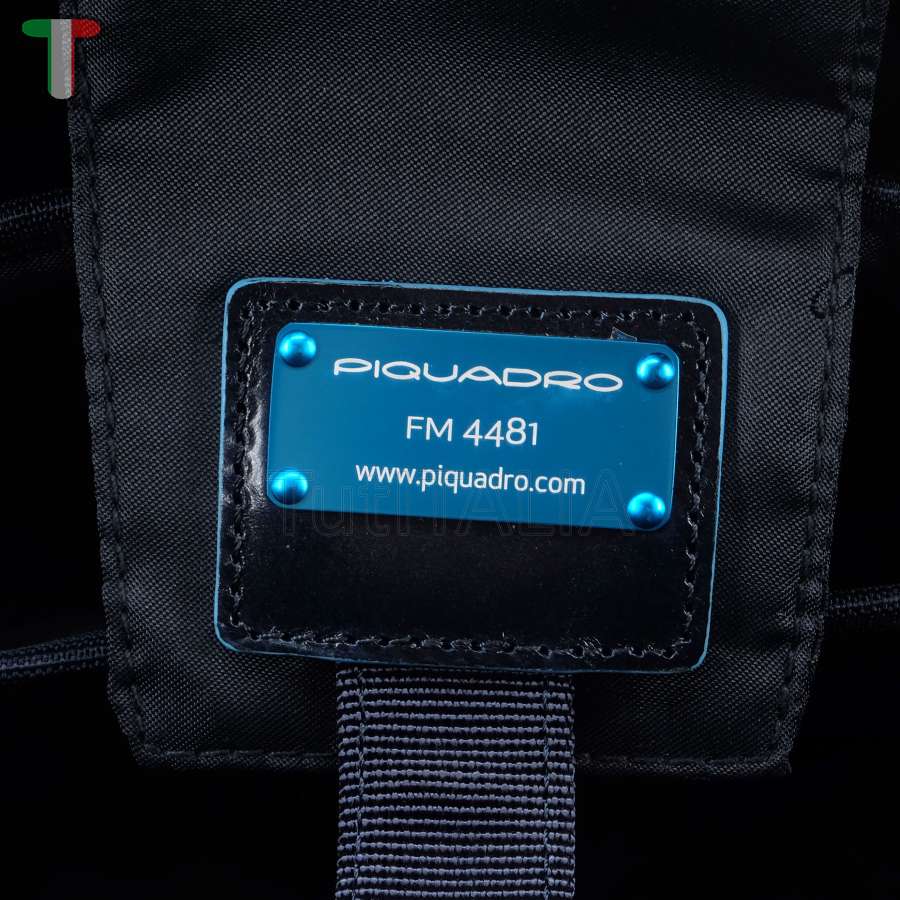 Piquadro CA2849B2 / BLU2 Blue Square