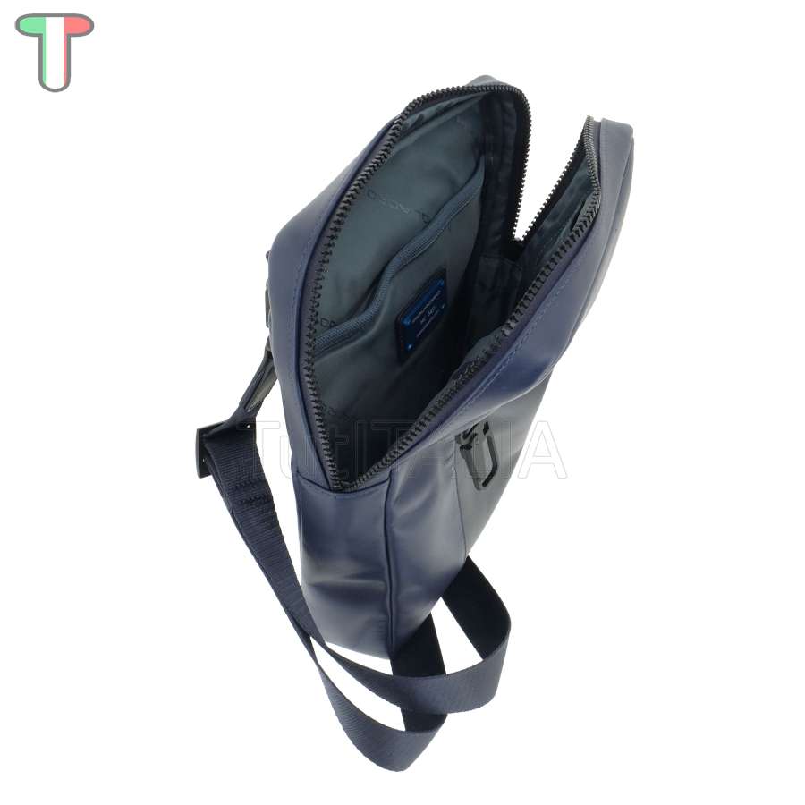 Piquadro CA1816S123 / BLU Finn