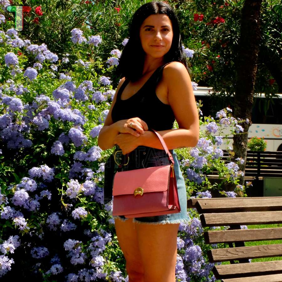 Coccinelle Binxie Medium Mul.Hyper Pink E1P8P180101M32